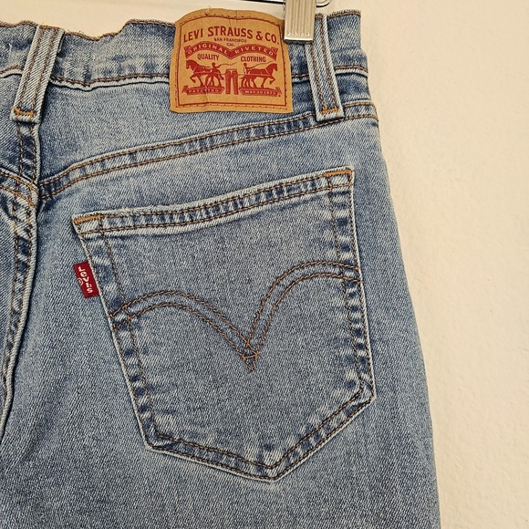 Levi's Wedgie Straight Blue Jeans Distressed Raw Hem Button Fly Women's Sz 27 - Picture 8 of 16